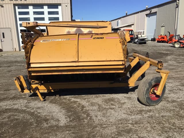 Image of Haybuster 2100 equipment image 1