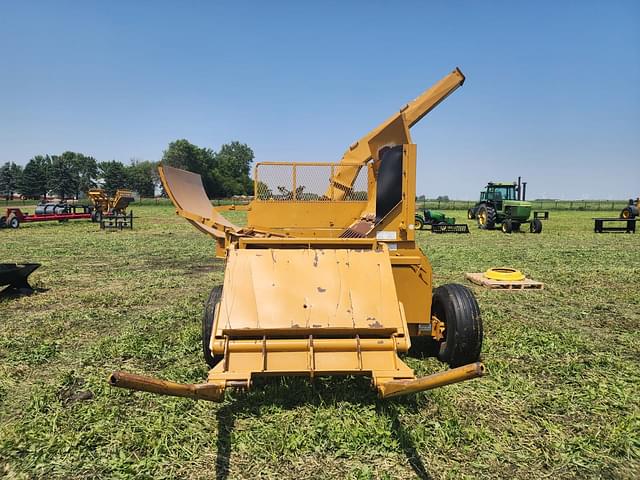 Image of Haybuster 2554 equipment image 3