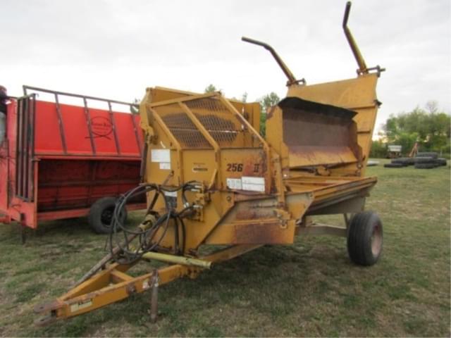 Image of Haybuster 256 Plus II equipment image 2