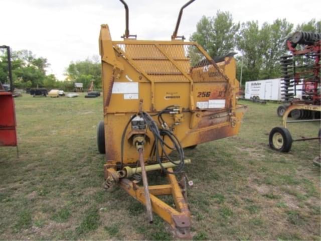 Image of Haybuster 256 Plus II equipment image 1