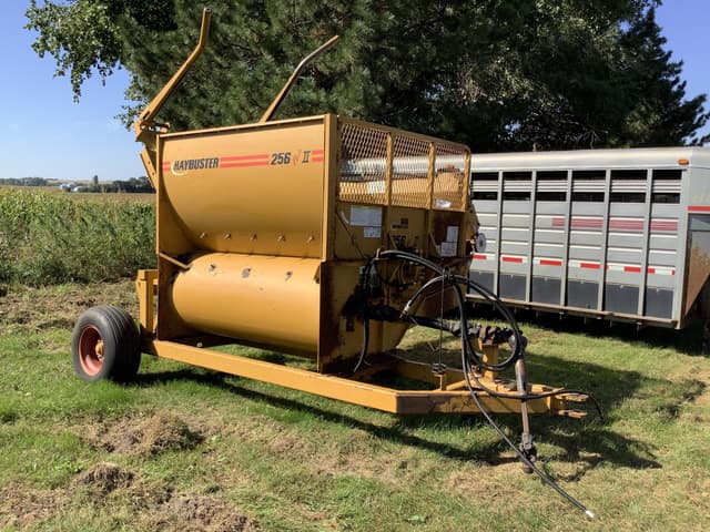 Image of Haybuster 256 Plus II equipment image 1