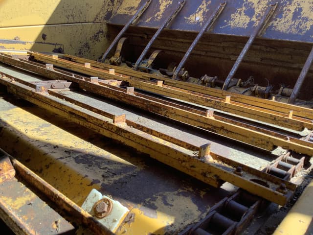 Image of Haybuster 256 Plus II equipment image 4