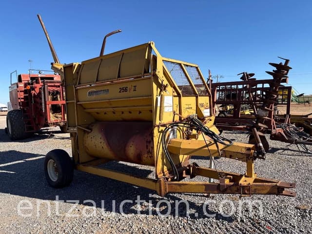 Image of Haybuster 256 Plus II equipment image 2