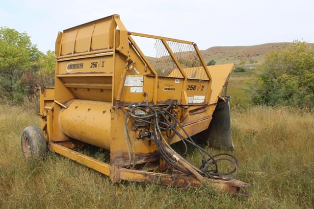 Image of Haybuster 256 Plus II equipment image 2
