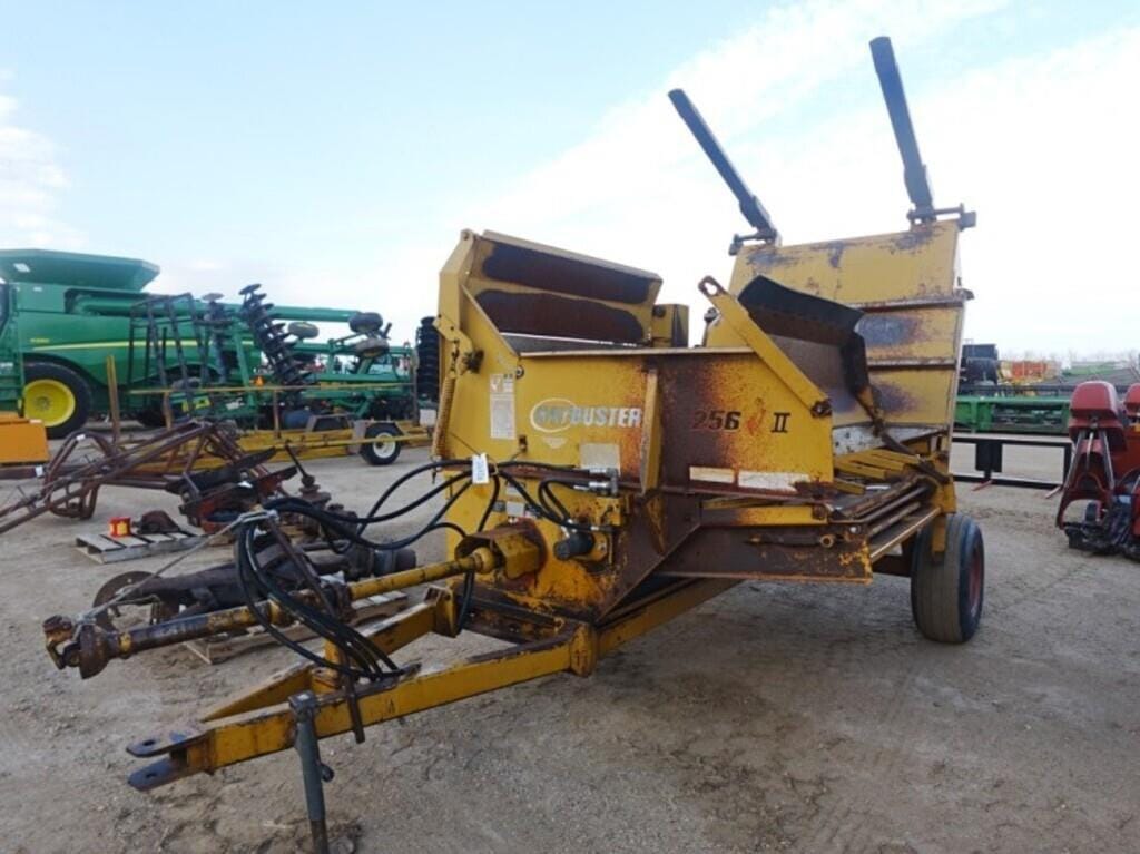 Haybuster 256 Plus II Equipment Image0