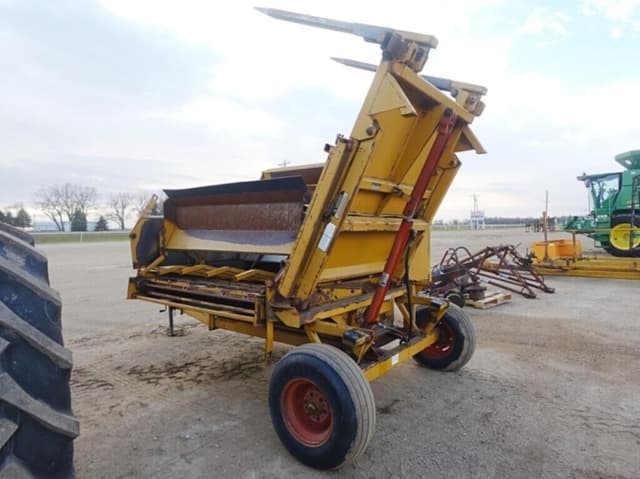 Image of Haybuster 256 Plus II equipment image 4