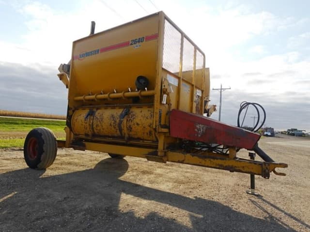 Image of Haybuster 2640 equipment image 1