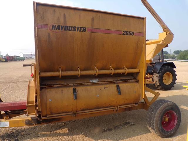 Image of Haybuster 2650 equipment image 3