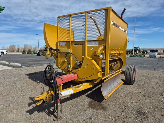 2004 Haybuster 2650 Equipment Image0