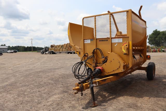 Image of Haybuster 2650 equipment image 2