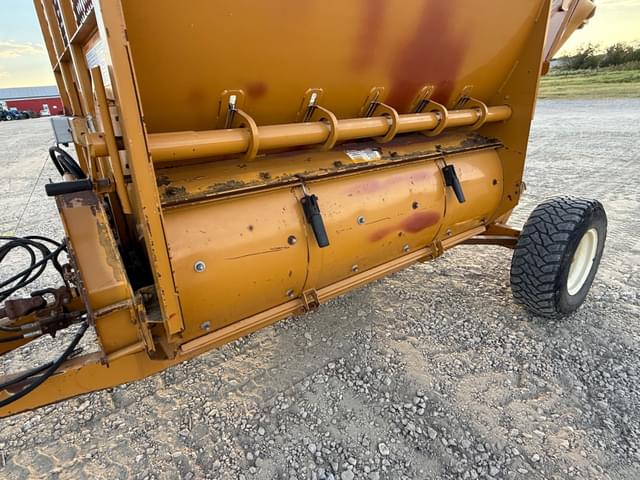 Image of Haybuster 2650 equipment image 4