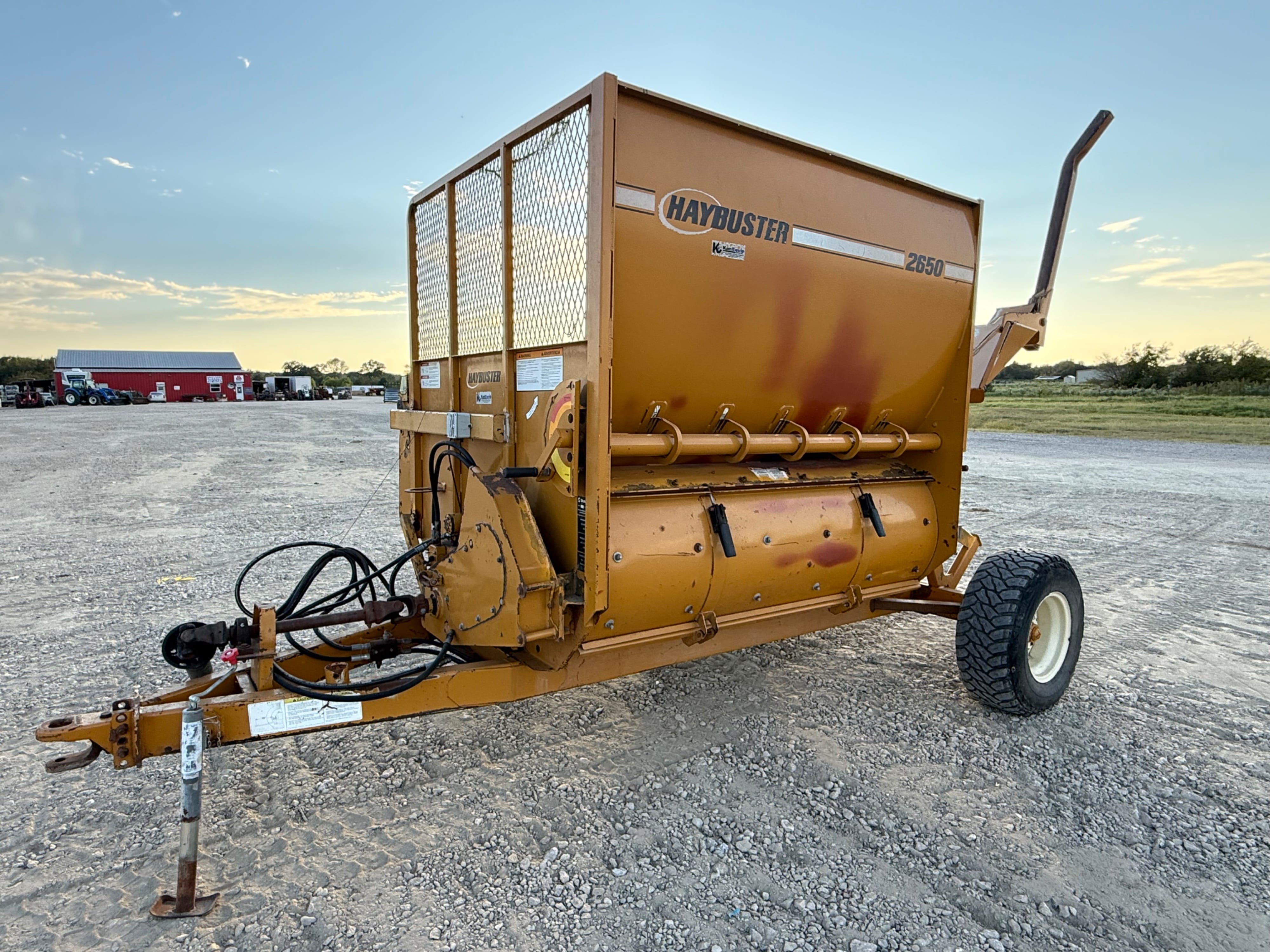 Haybuster 2650 Equipment Image0