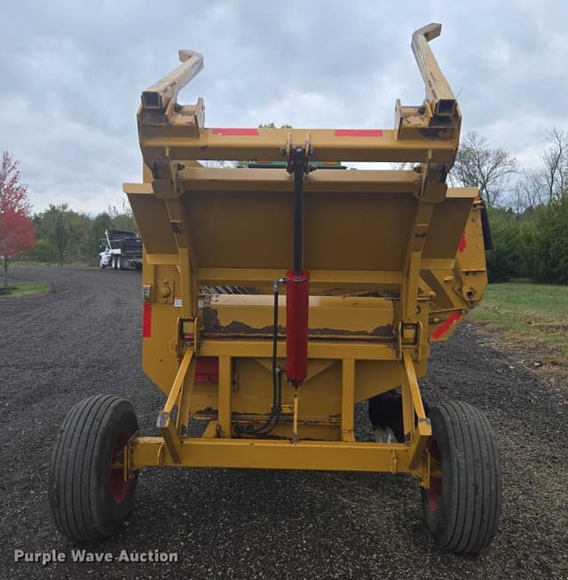 Image of Haybuster 2650 equipment image 3