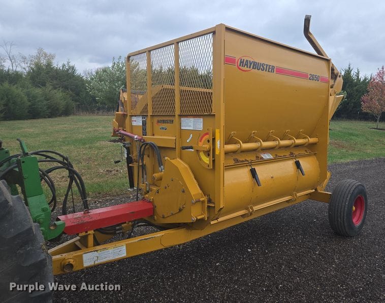 Haybuster 2650 Equipment Image0