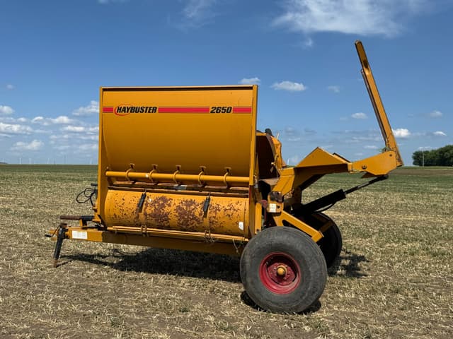 Image of Haybuster 2650 equipment image 2