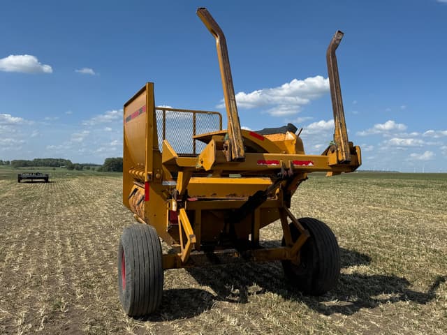 Image of Haybuster 2650 equipment image 4