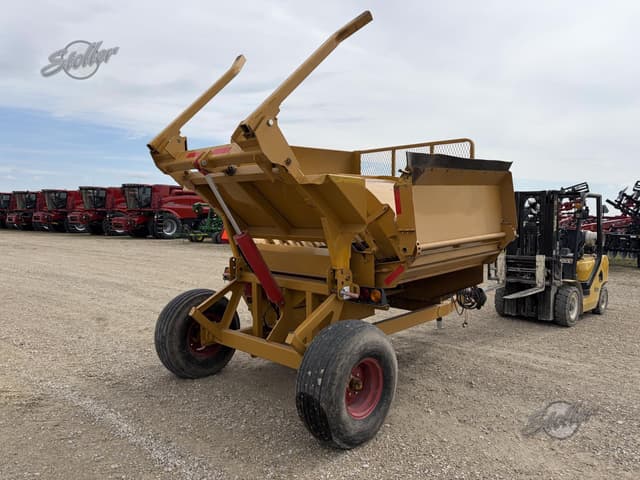 Image of Haybuster 2655 equipment image 2