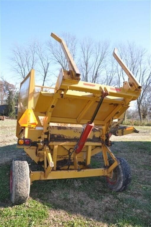 Image of Haybuster 2655 equipment image 4