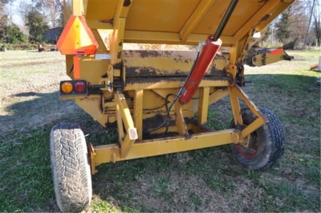 Image of Haybuster 2655 equipment image 3