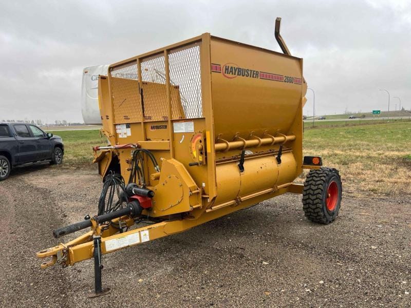 Haybuster 2660 Equipment Image0