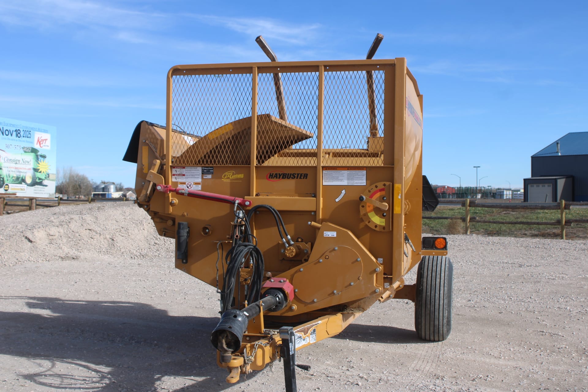 Haybuster 2660 Equipment Image0