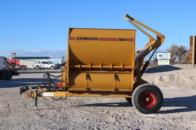 Image of Haybuster 2660 equipment image 2