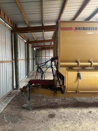 Haybuster 2800 Equipment Image0