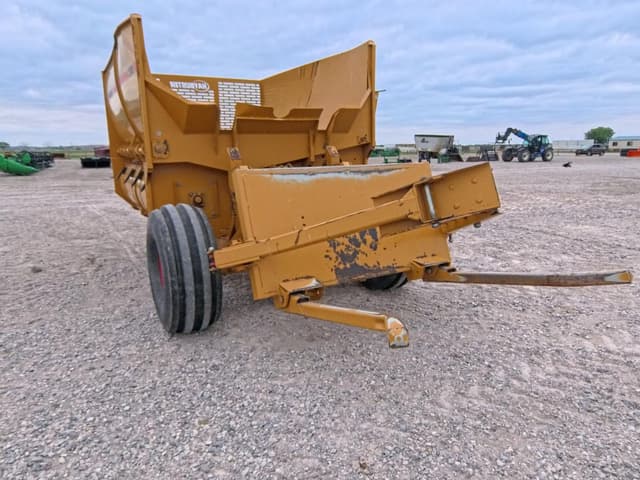 Image of Haybuster 2800 equipment image 2
