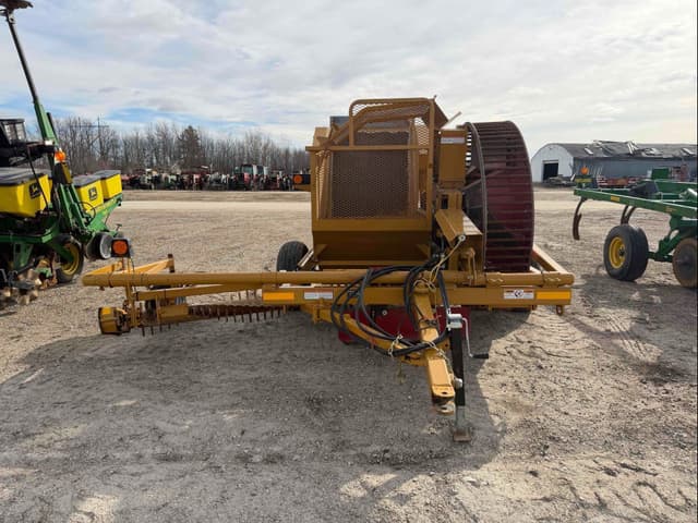 Image of Haybuster 3106 Rock EZE equipment image 3