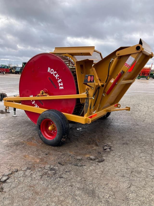 Image of Haybuster 3106 Rock EZE equipment image 1