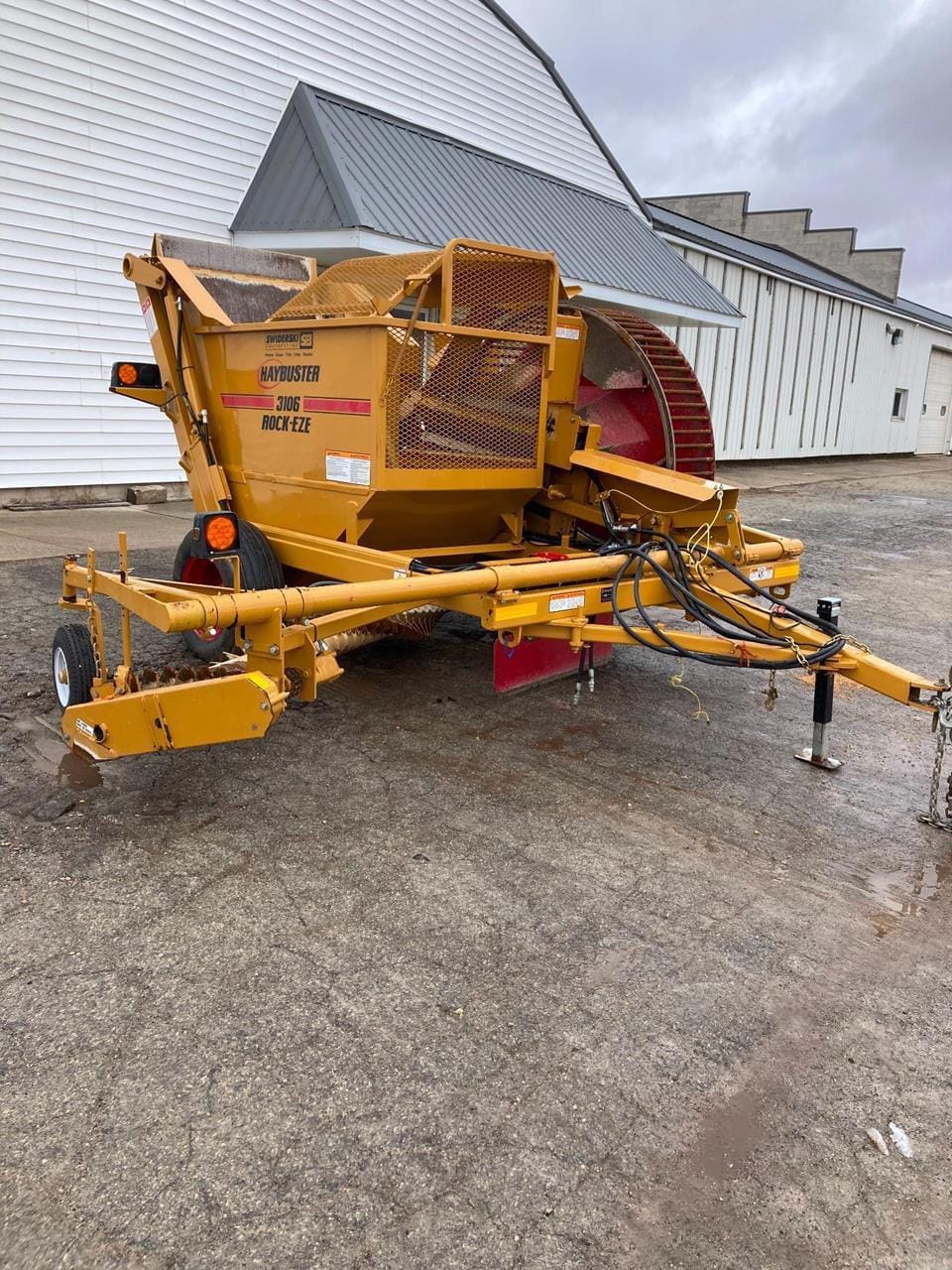 Haybuster 3106 Rock EZE Equipment Image0