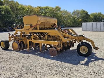 Main image Haybuster 8000