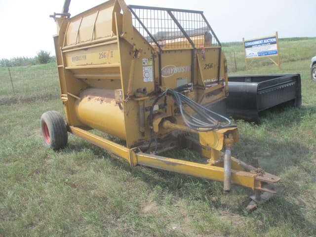 Image of Haybuster 256 equipment image 2