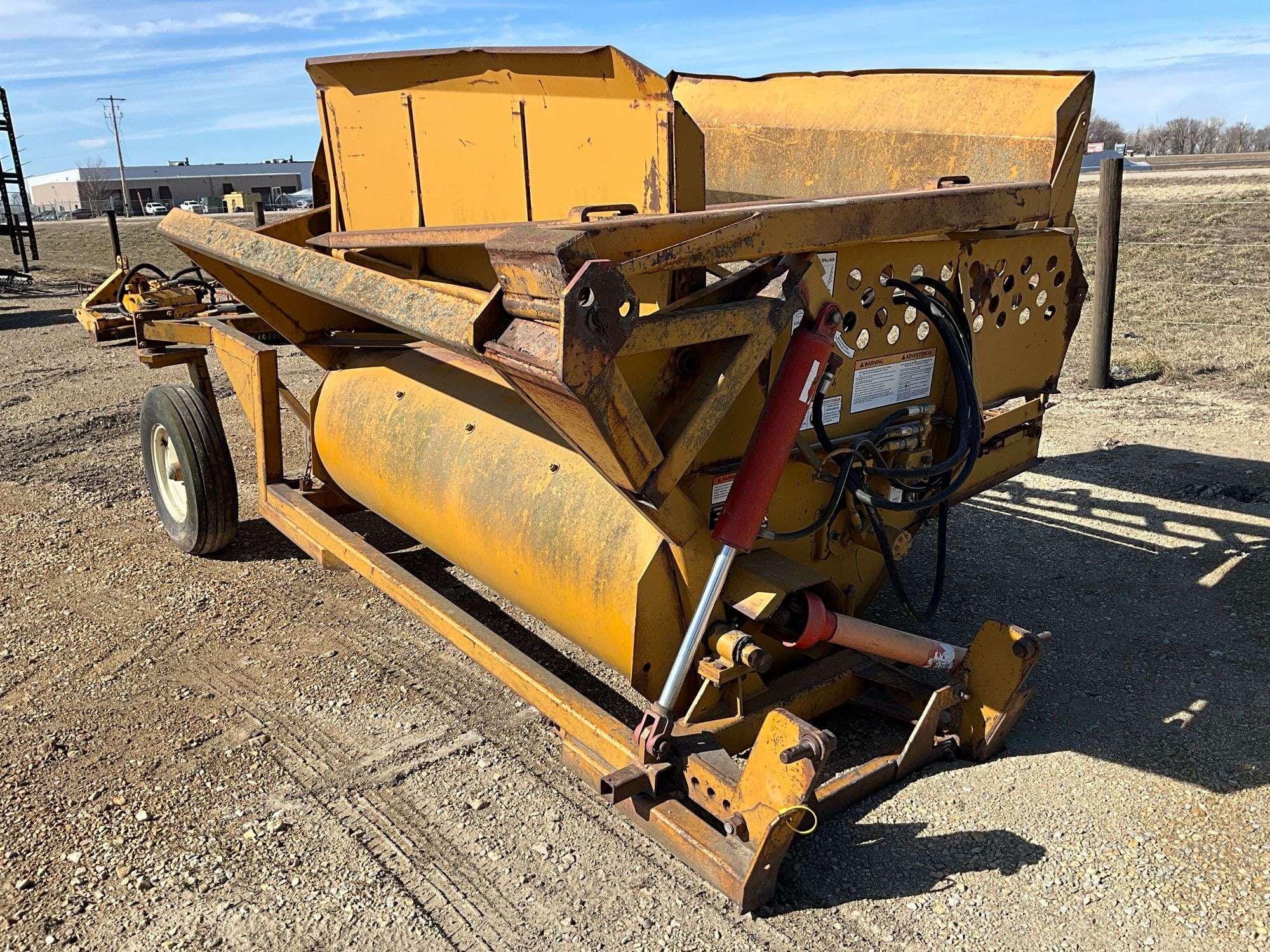 Main image Haybuster 256