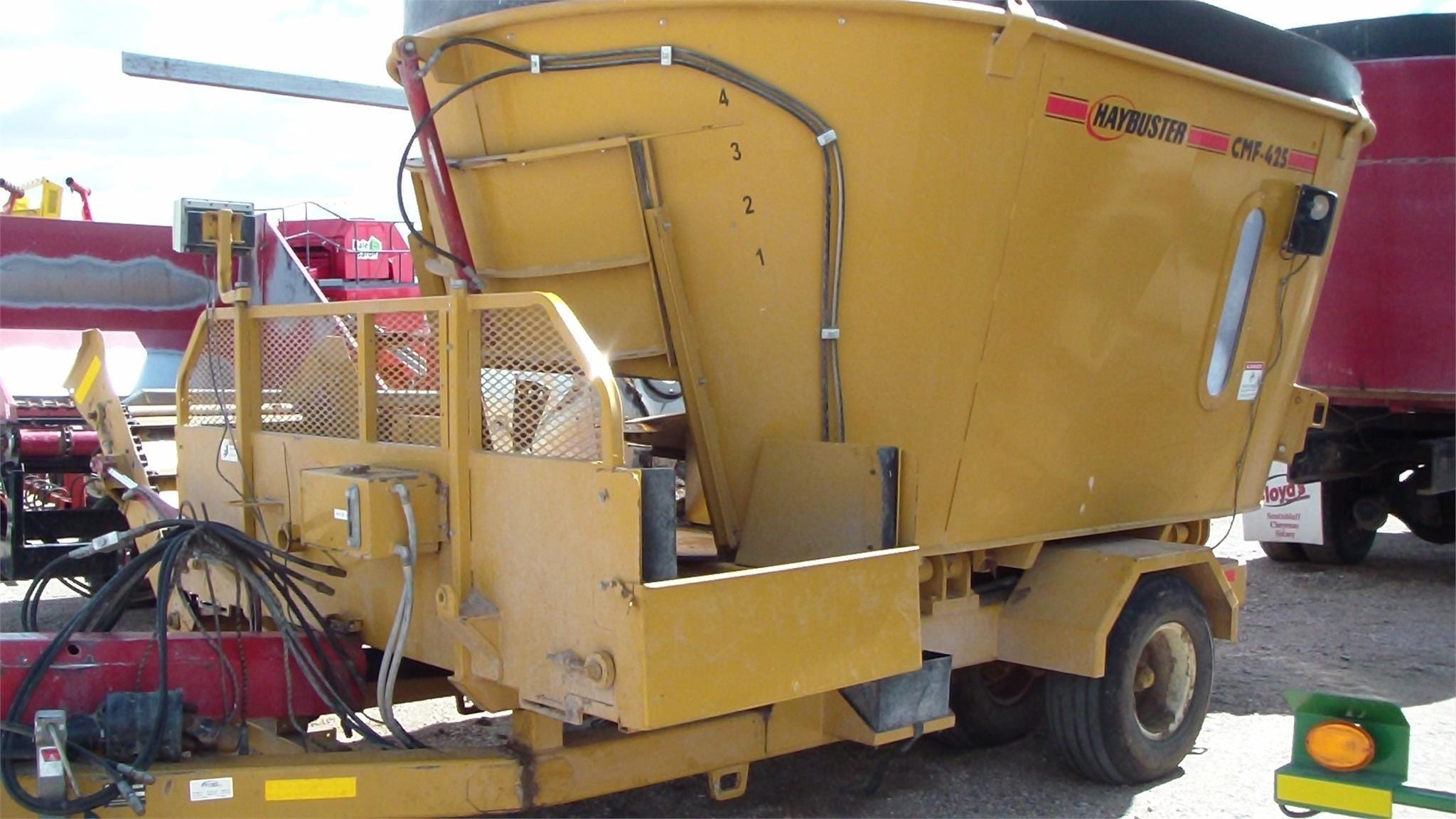 Main image Haybuster CMF-425