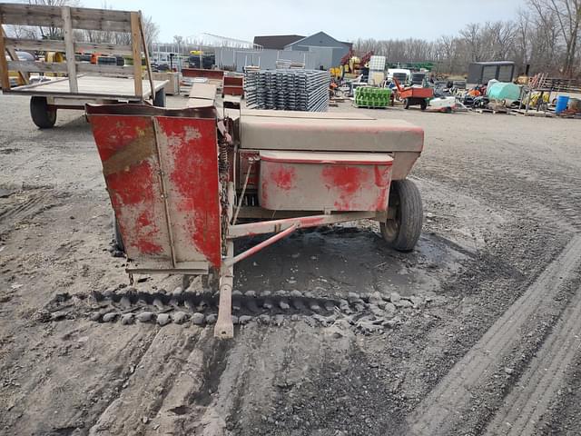 Image of Hayliner 273 equipment image 3