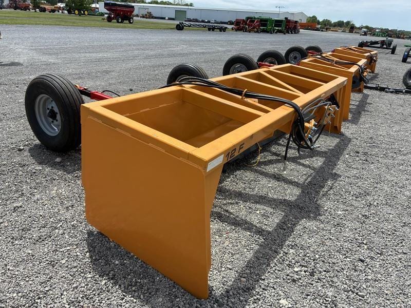 Industrias America 12F Equipment Image0