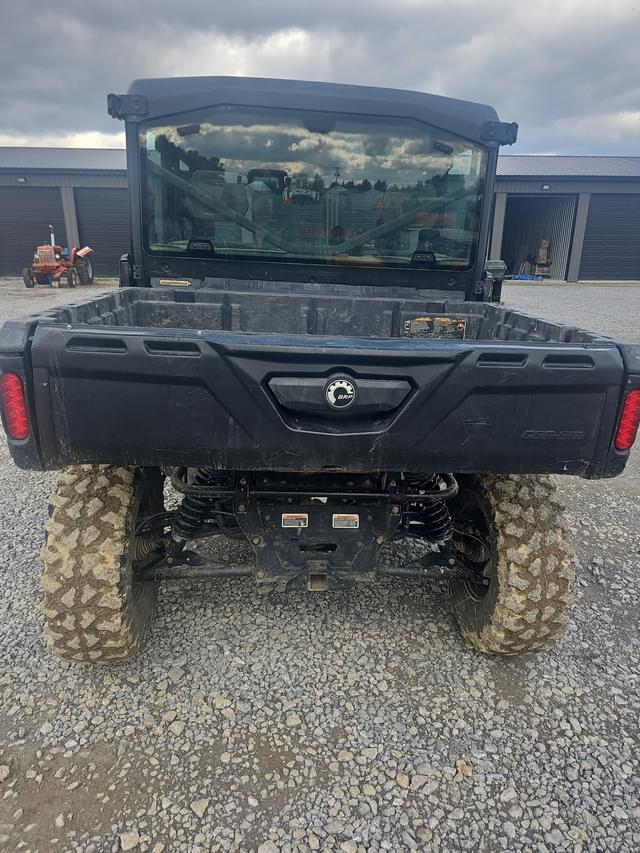 Image of Can-Am HD10 equipment image 3