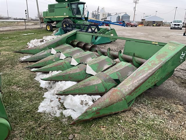 Image of John Deere 630 equipment image 2