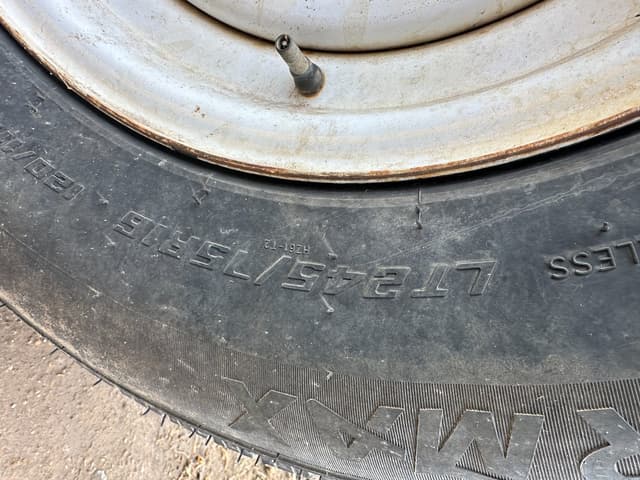 Image of Head Hauler DL37 equipment image 4