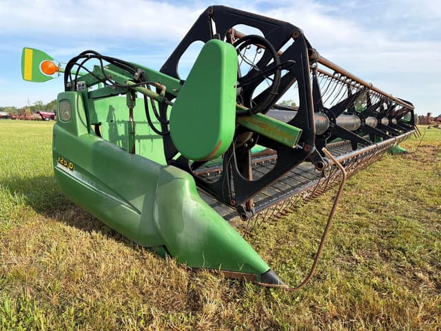 Image of John Deere 925D equipment image 1