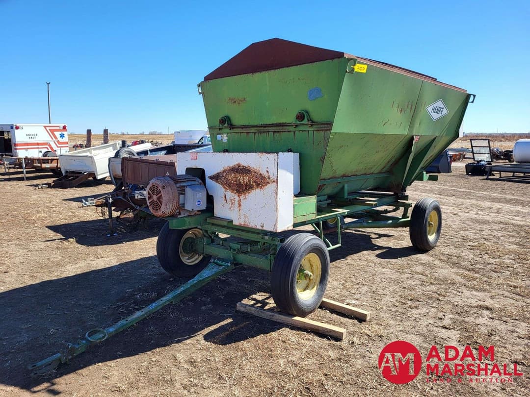 Image of Henke B240 Primary image