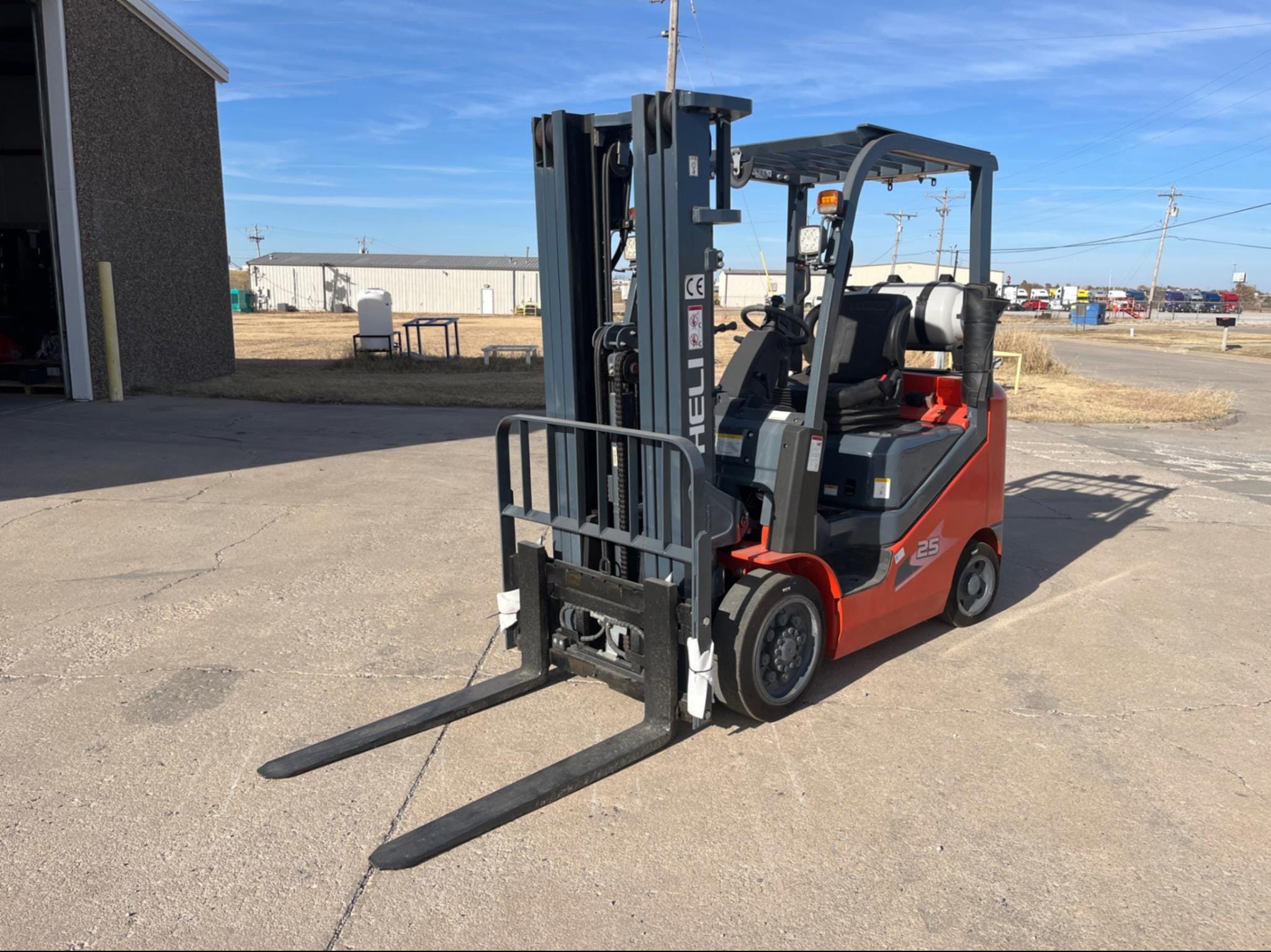 Main image Heli CPYD25C-M1H