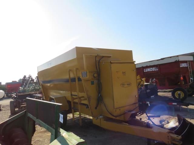 Image of Henke 485 equipment image 1
