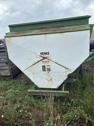Image of Henke B370 equipment image 2