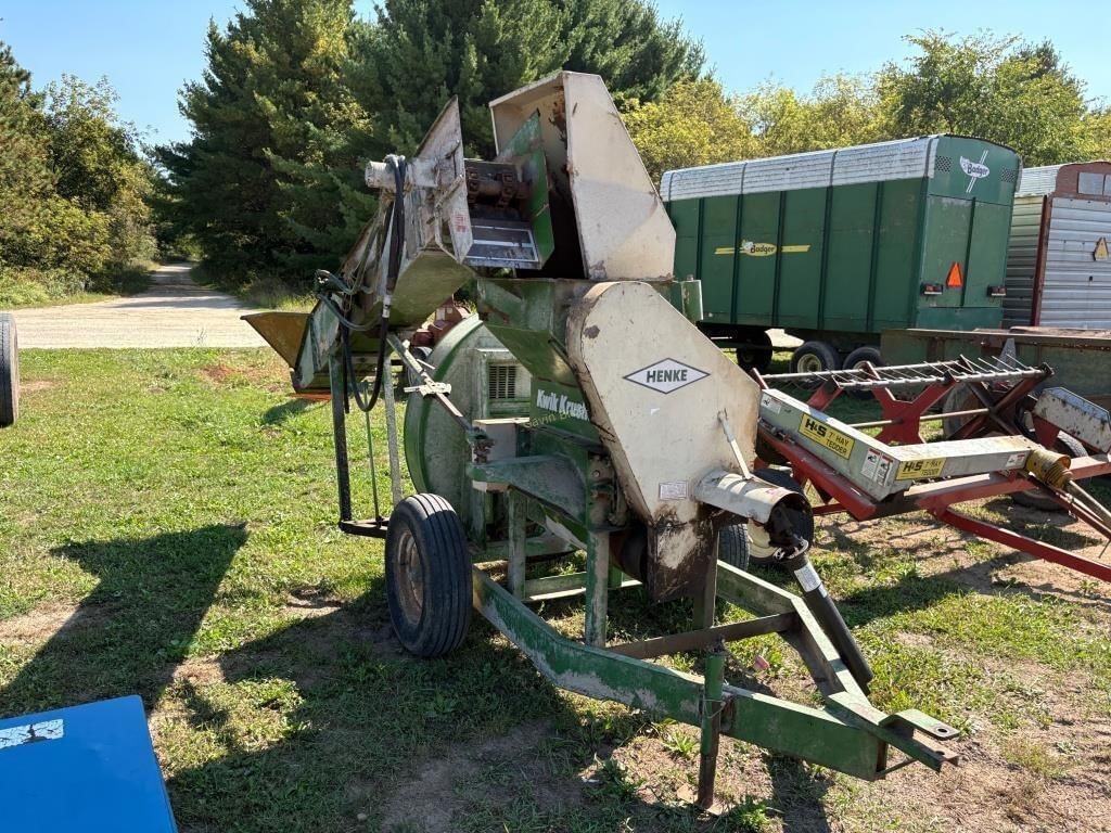 Henke Kwik Krusher Equipment Image0