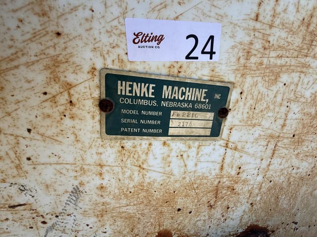 Image of Henke Kwikfeeder 2210 equipment image 1