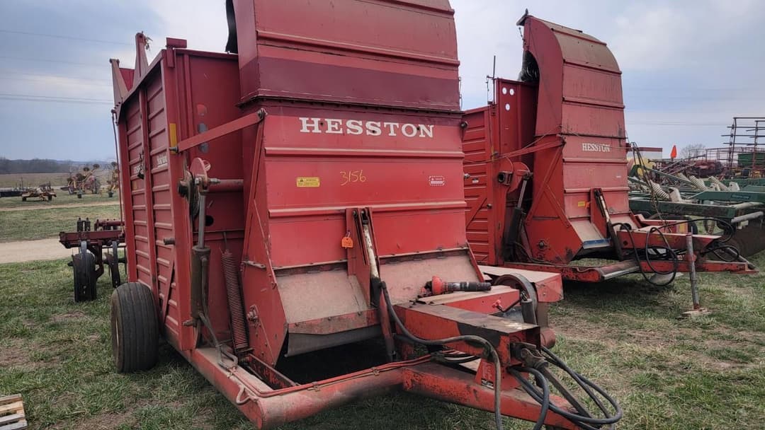 Image of Hesston Stakhand 10 Image 0