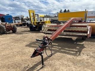 Hesston 1014 Equipment Image0