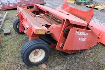 Hesston 1070 Equipment Image0